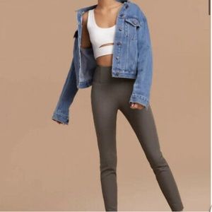 Aritzia Wilfred Free Daria Legging Pant